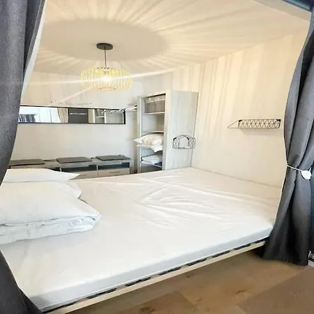 Apartment In Belgium Near The Middelkerke
